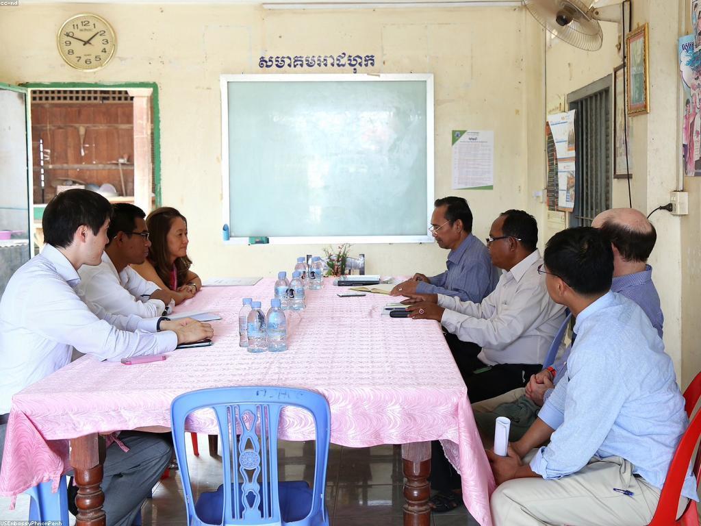 ការពិចារណានិងមតិសូមរួមចំណែកក្នុងការផ្លាស់ប្តូរសង្គម